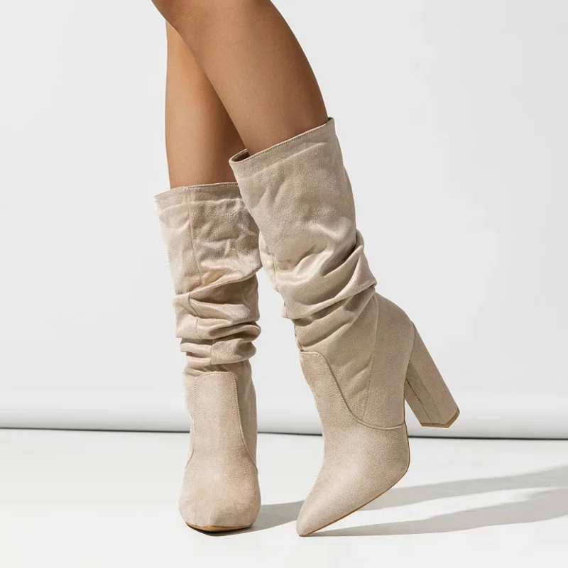 Serena Slouchy Wildlederstiefel